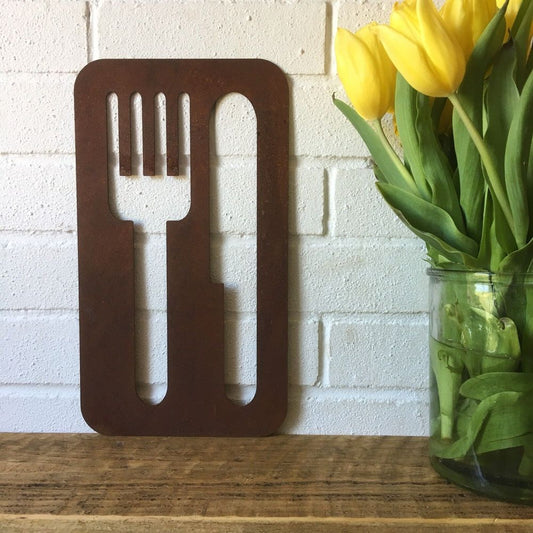 Rusted KNIFE AND FORK Kitchen Sign Decoration